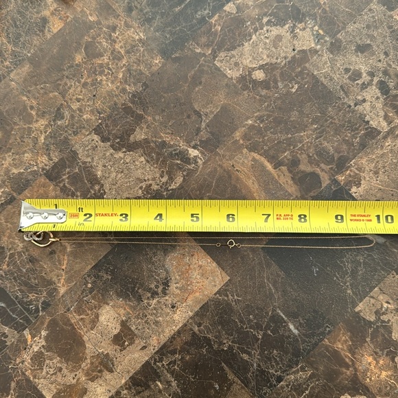 Michael Hill 10k/Diamond Necklace ❤️❤️ - Picture 4 of 5